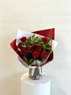 Red Elegance – Freedom Rose Bouquet (One-Sided)